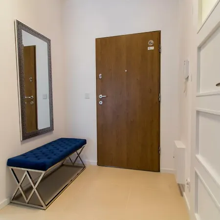 Gdansk City Center Stay דירה